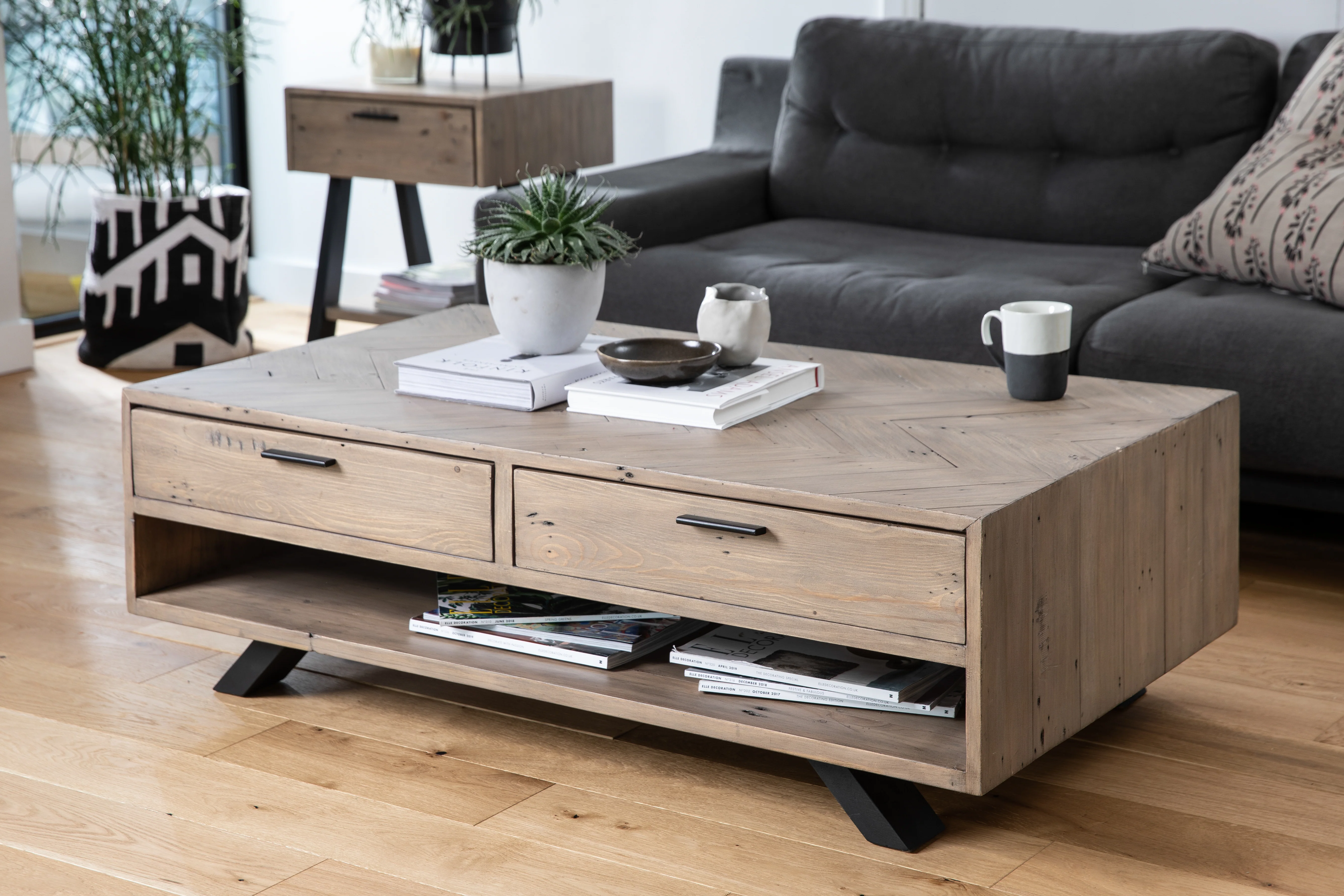 Viva Coffee Table - Image 8