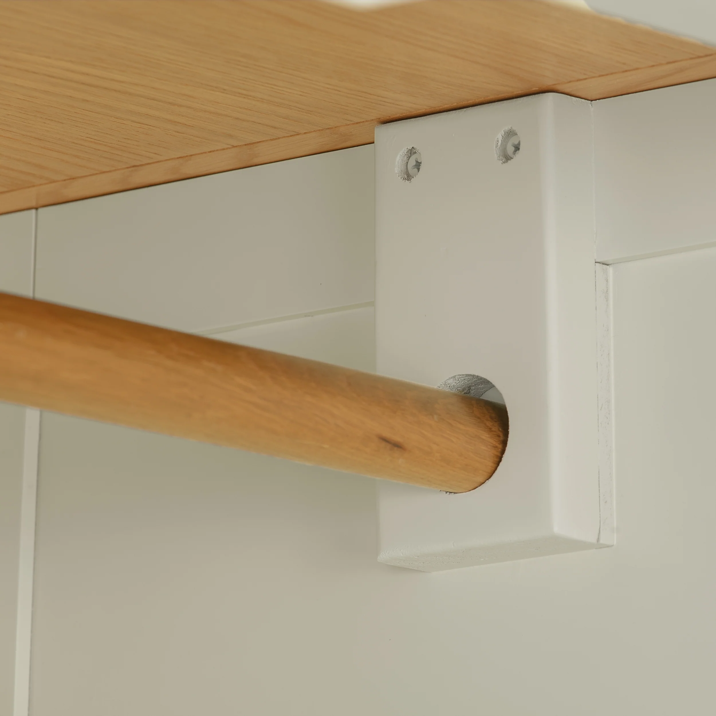 Cambridge Classic Cream Painted Oak Double Wardrobe - Image 5