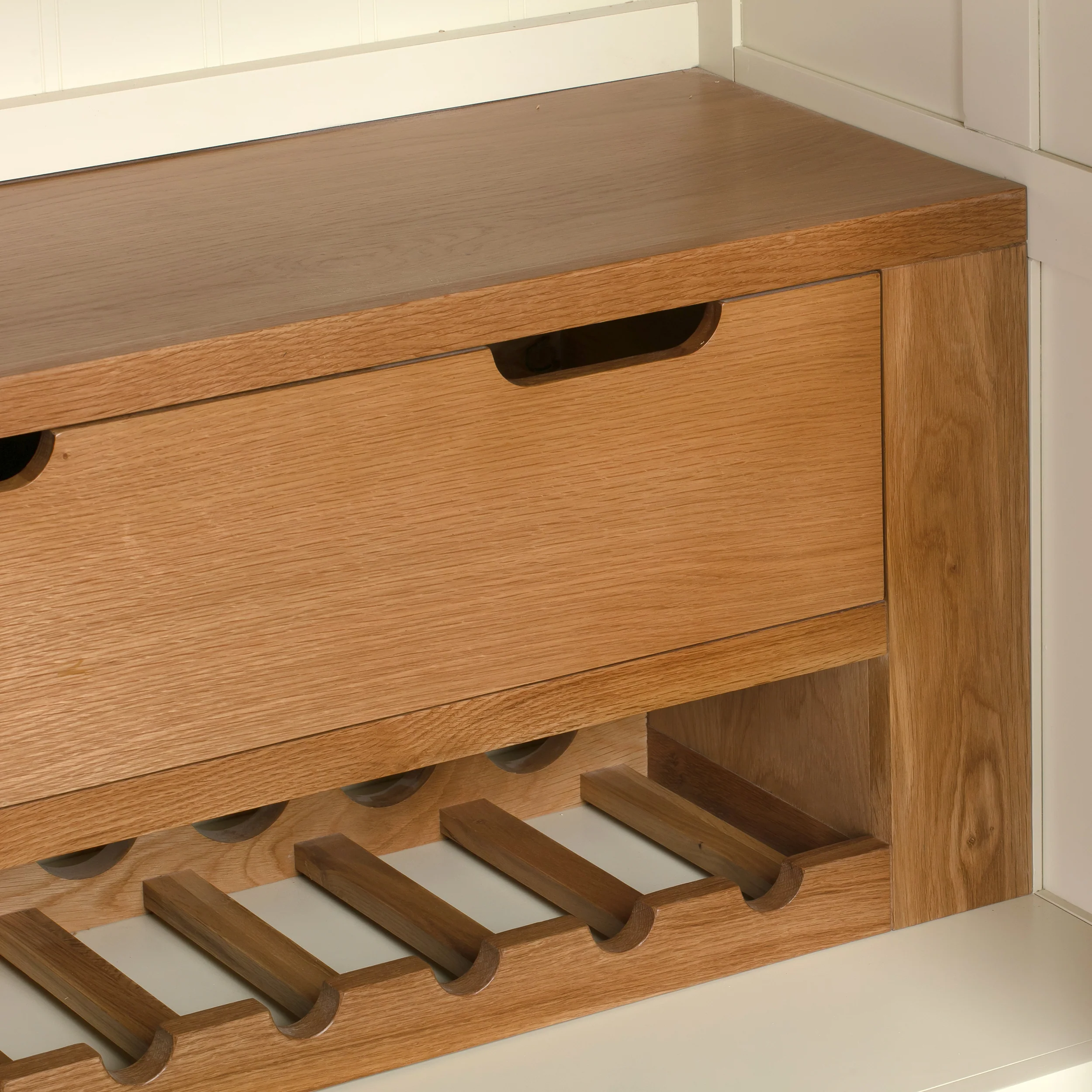 Cambridge Classic Cream Painted Oak Larder Unit - Image 7