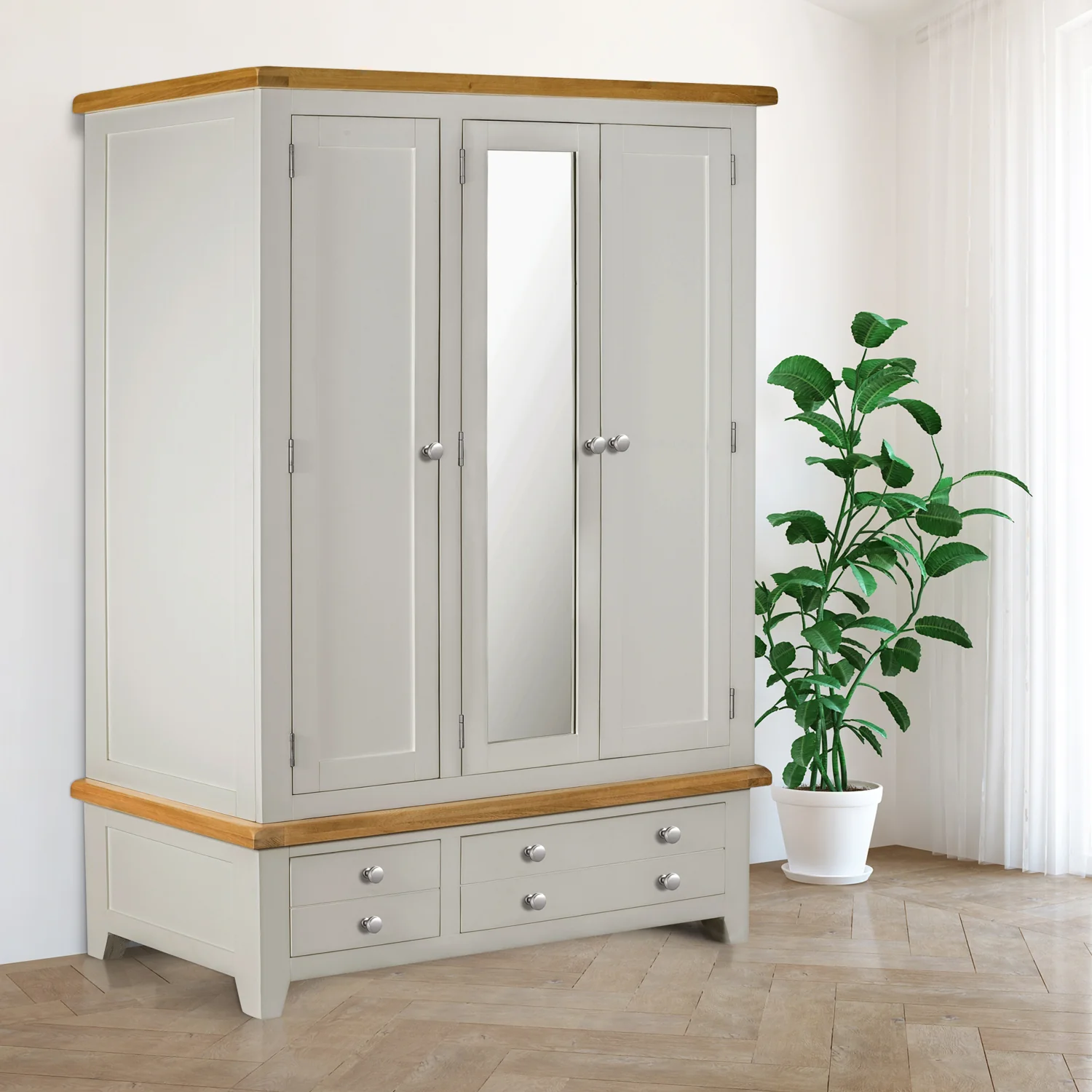 Cambridge Grey Painted Oak 3 Door 2 Drawer Wardrobe - Image 3