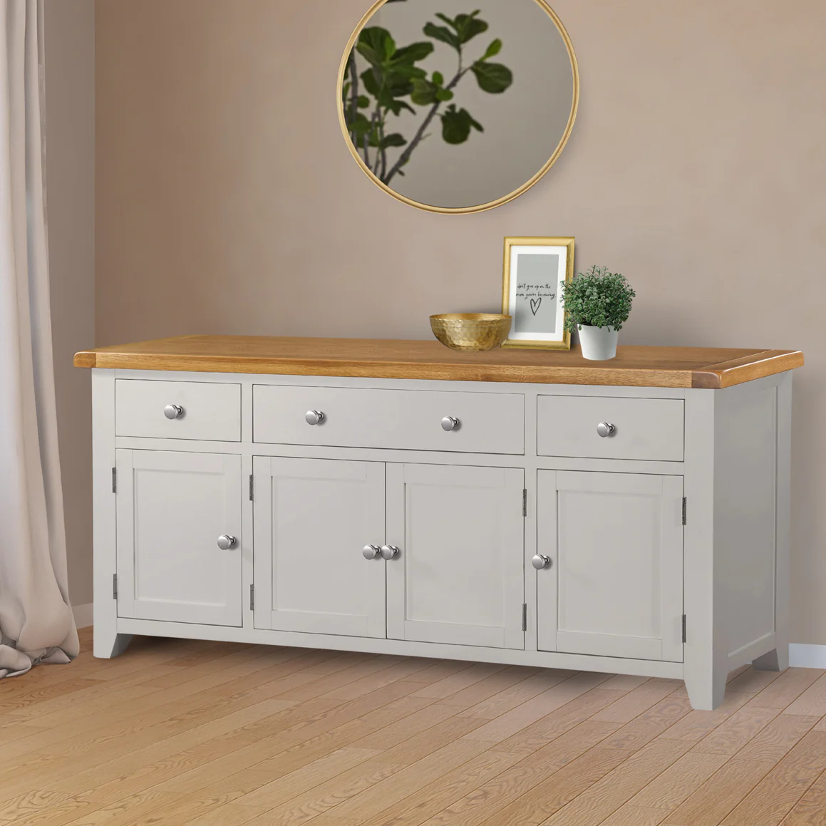 Cambridge Grey Painted Oak 4 Door 3 Drawer Sideboard - Image 3