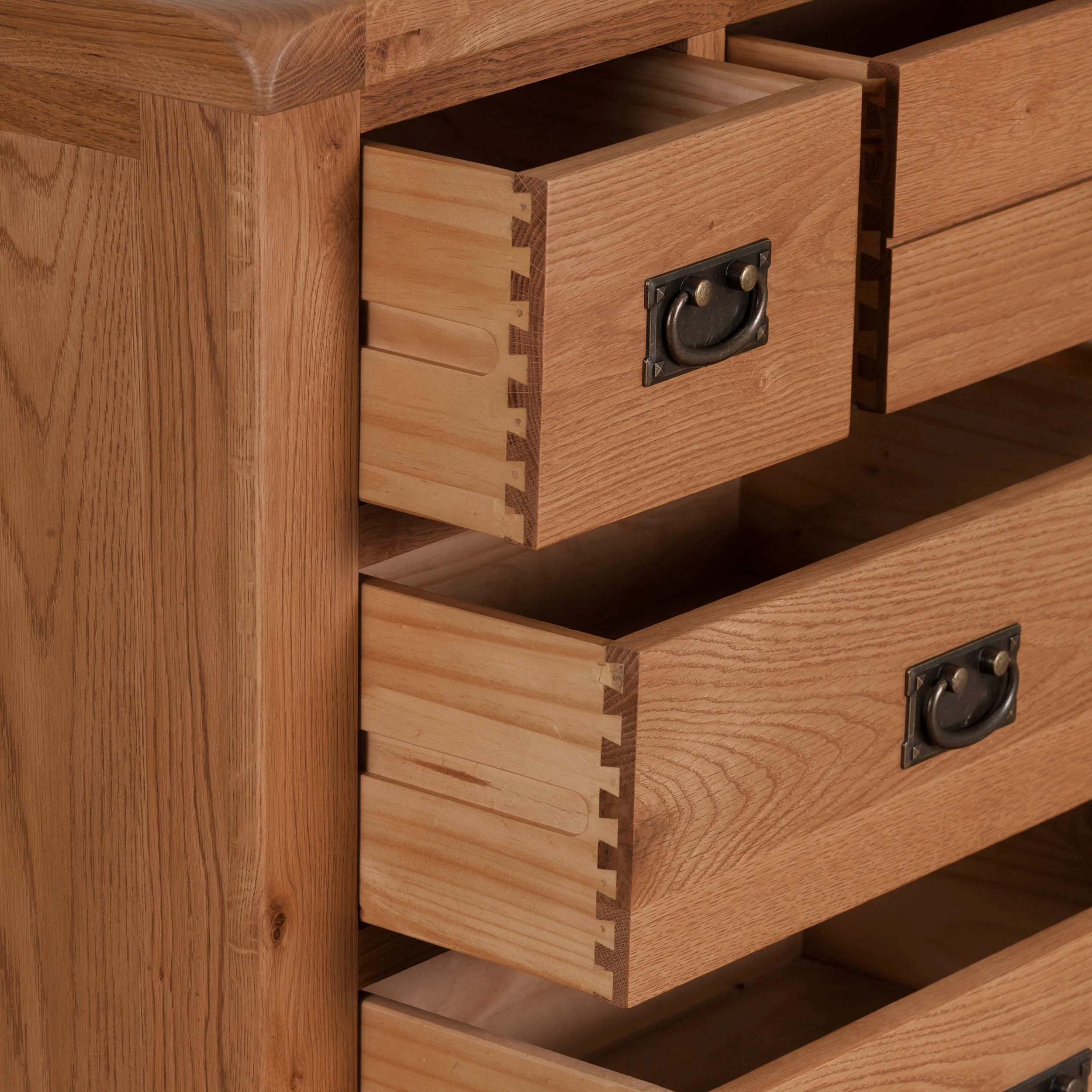 Cambridge Oak 3 Over 4 Chest Of Drawers - Image 7