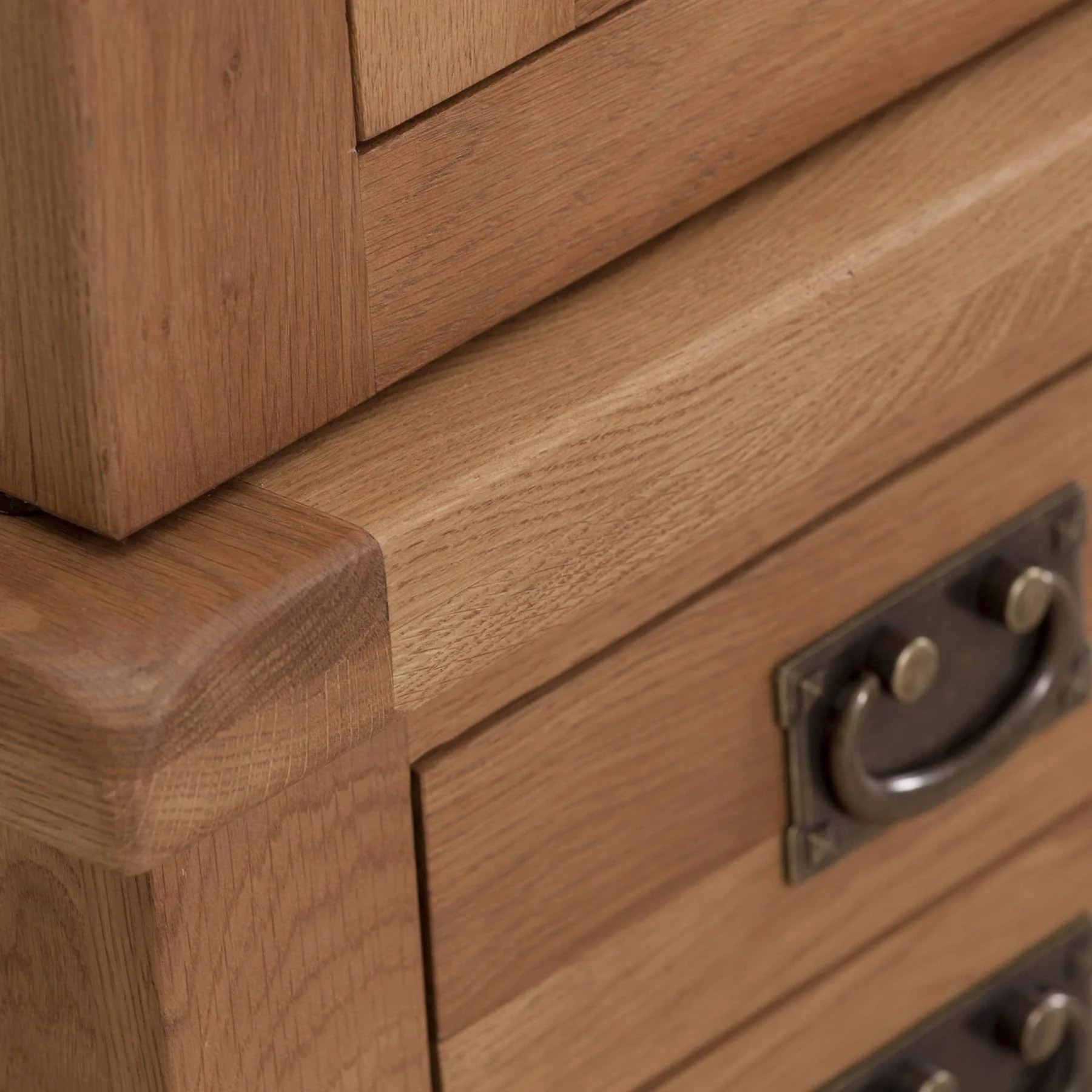 Cambridge Oak 3 Door 2 Drawer Wardrobe - Image 8