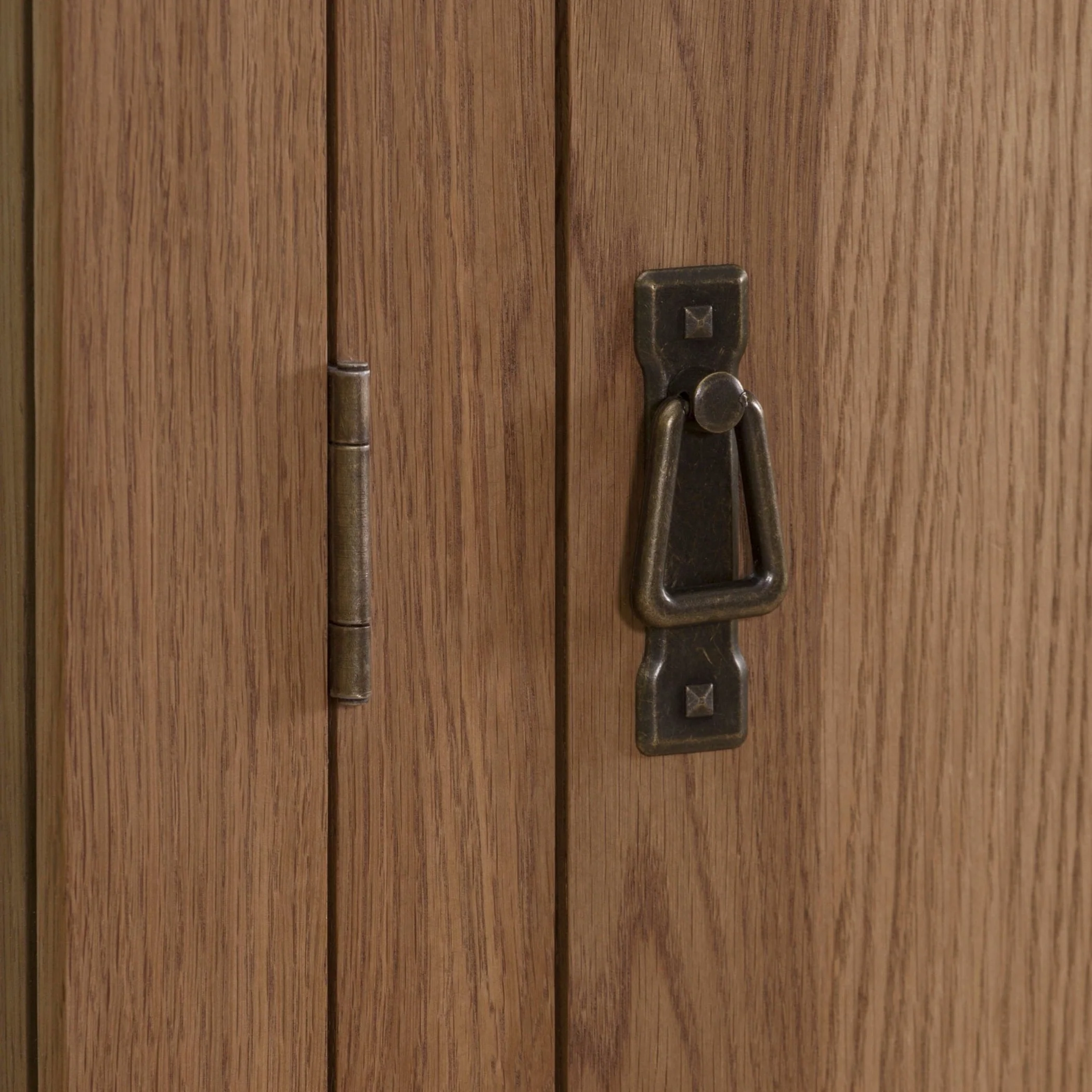 Cambridge Oak 3 Door 2 Drawer Wardrobe - Image 9