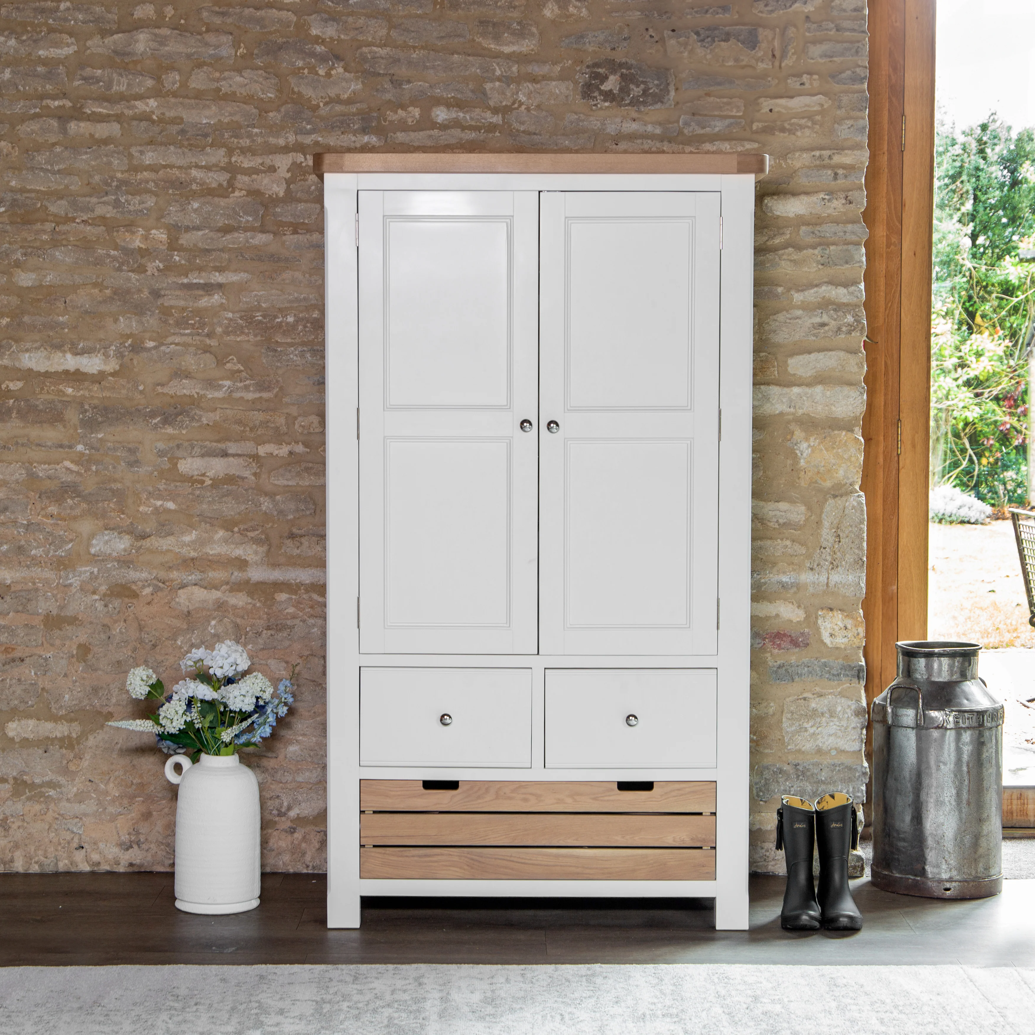 Clover Painted Double Larder - Image 3