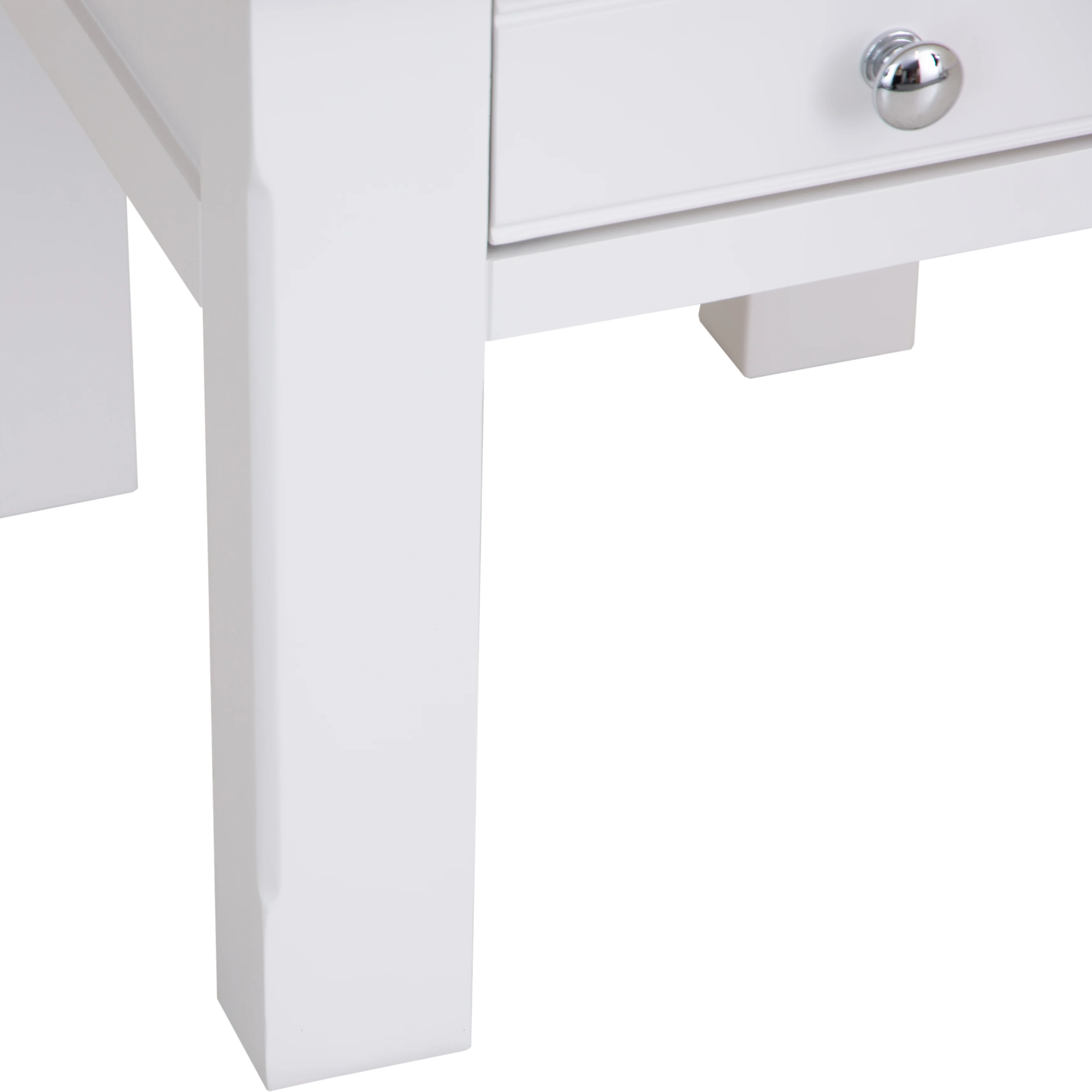 Clover Painted Lamp Table - Image 7