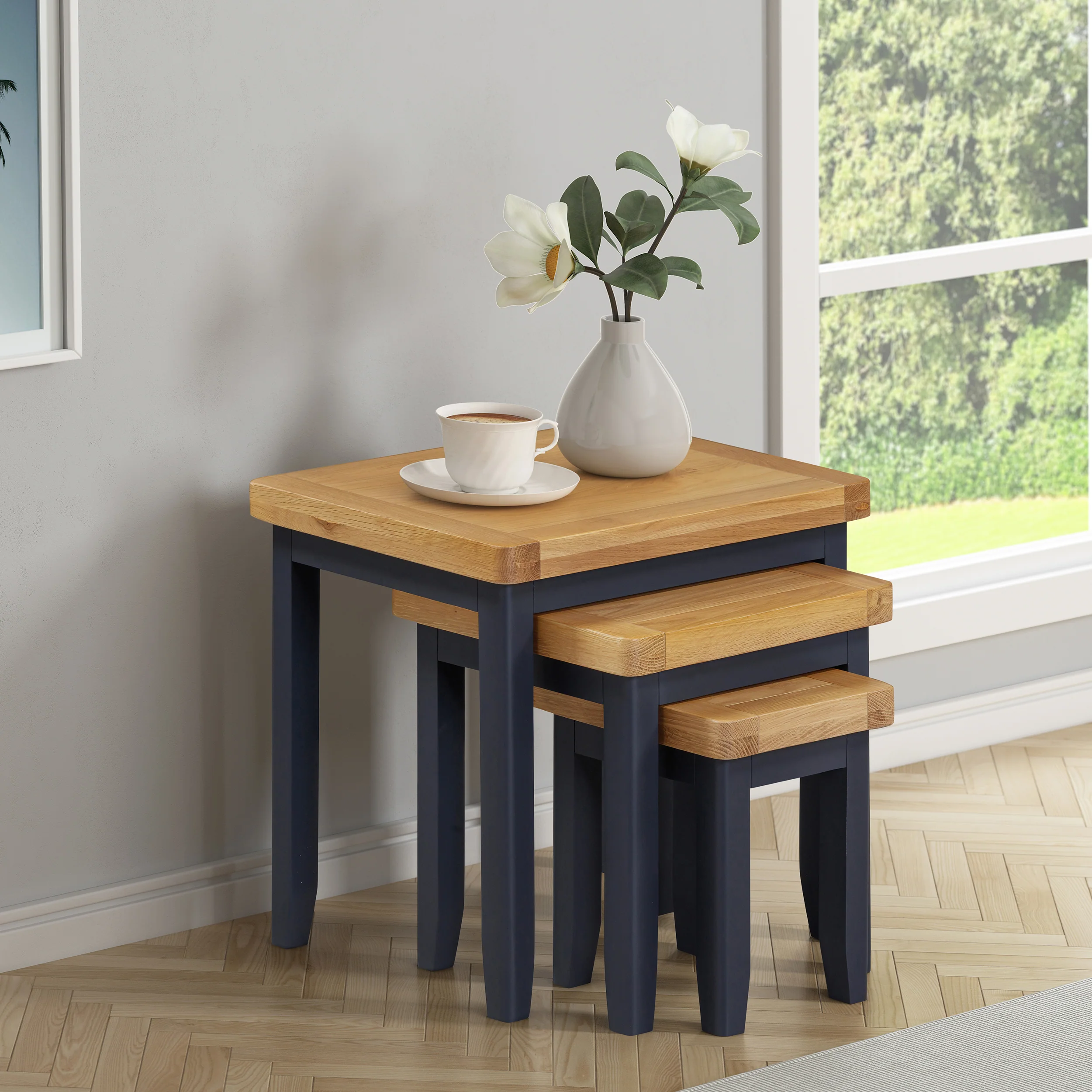Gloucester Railings Nest of 3 Tables