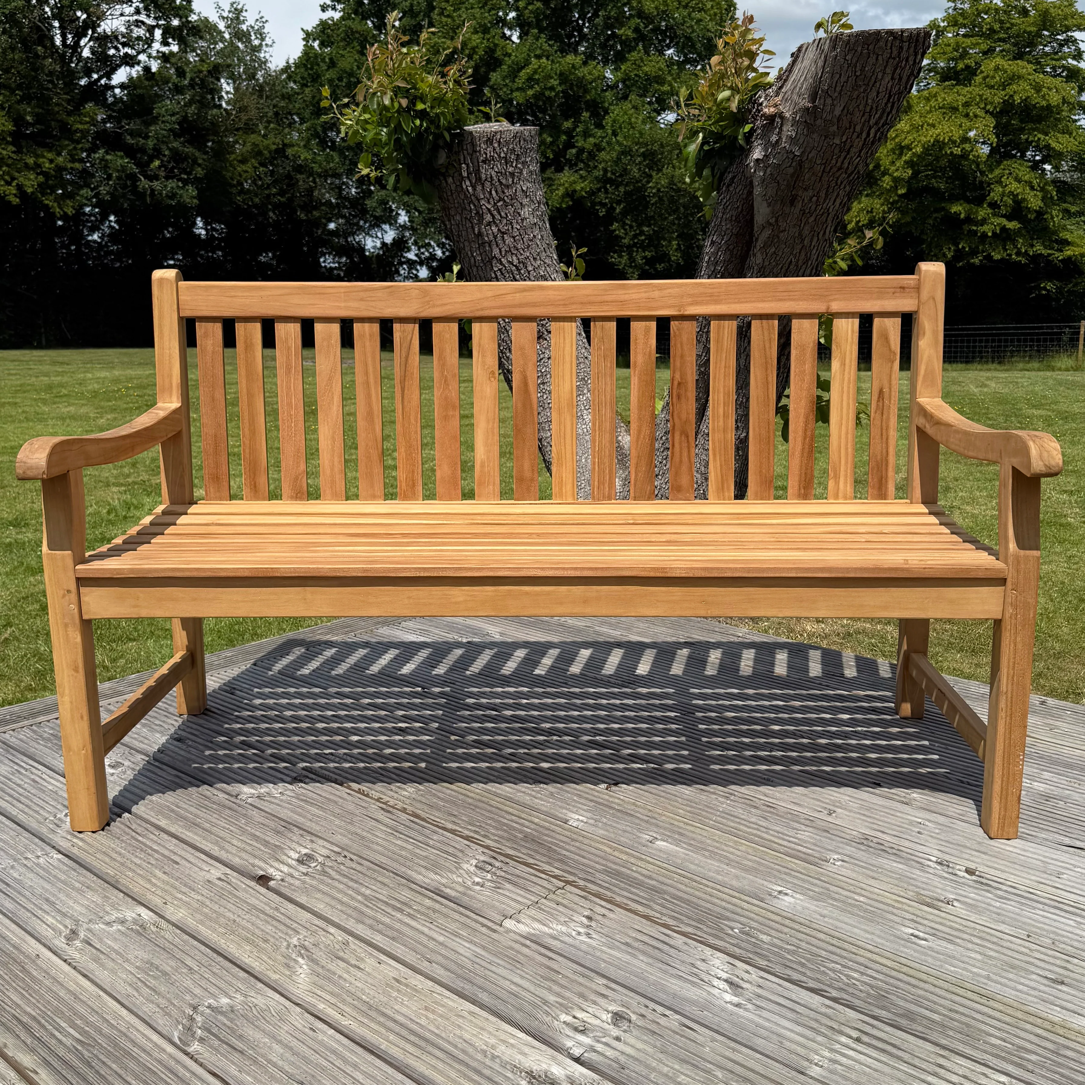 Hampton Large Teak Classic Garden Bench With Cushion - Image 4