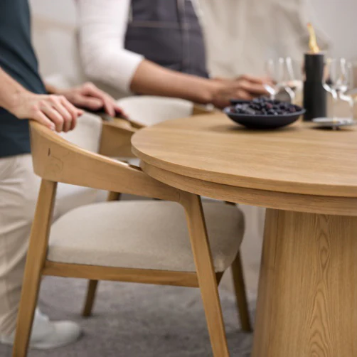 Nook Extending Oval Dining Table | Natural - Image 7