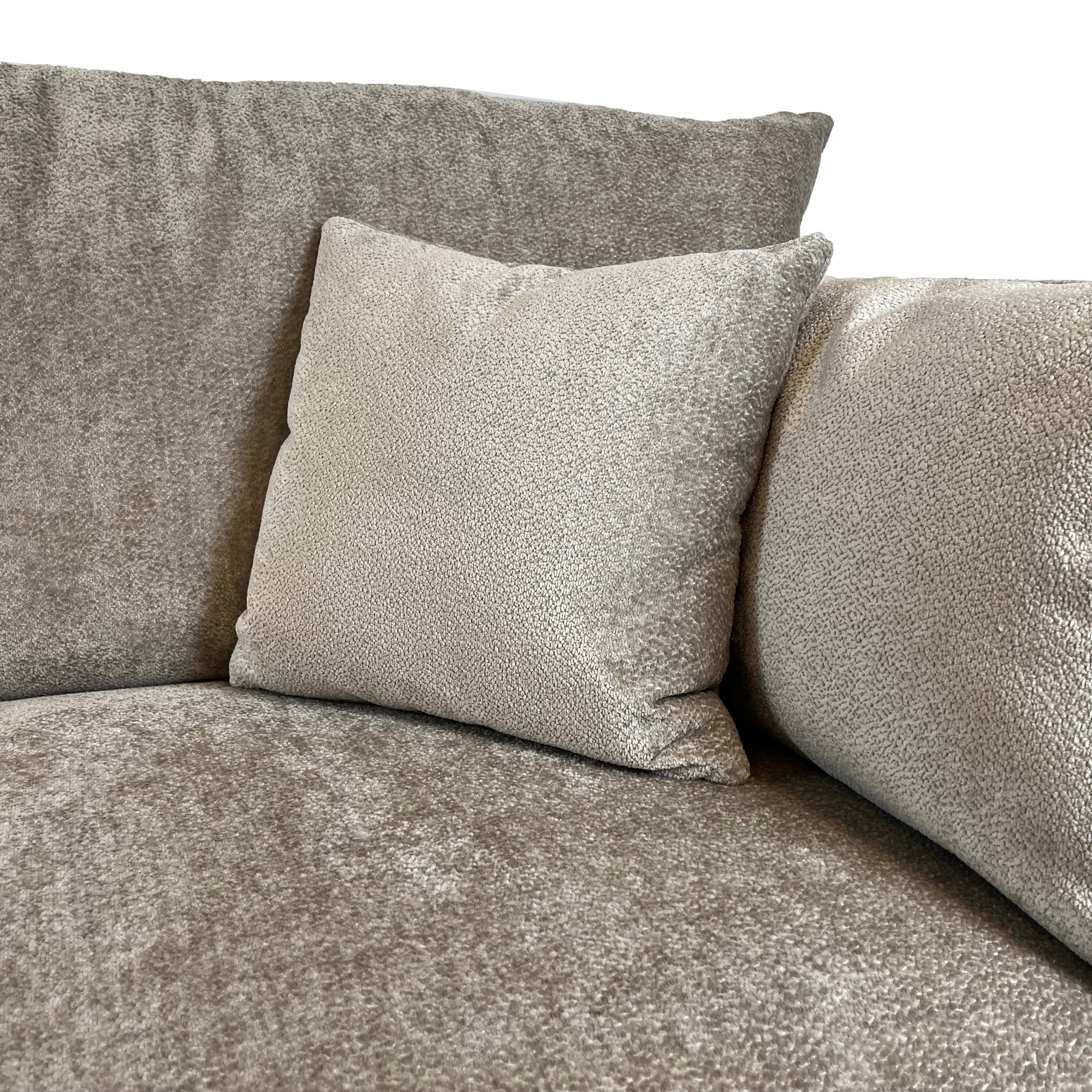Oasis Dove Grey 4 Seater Sofa - Image 3