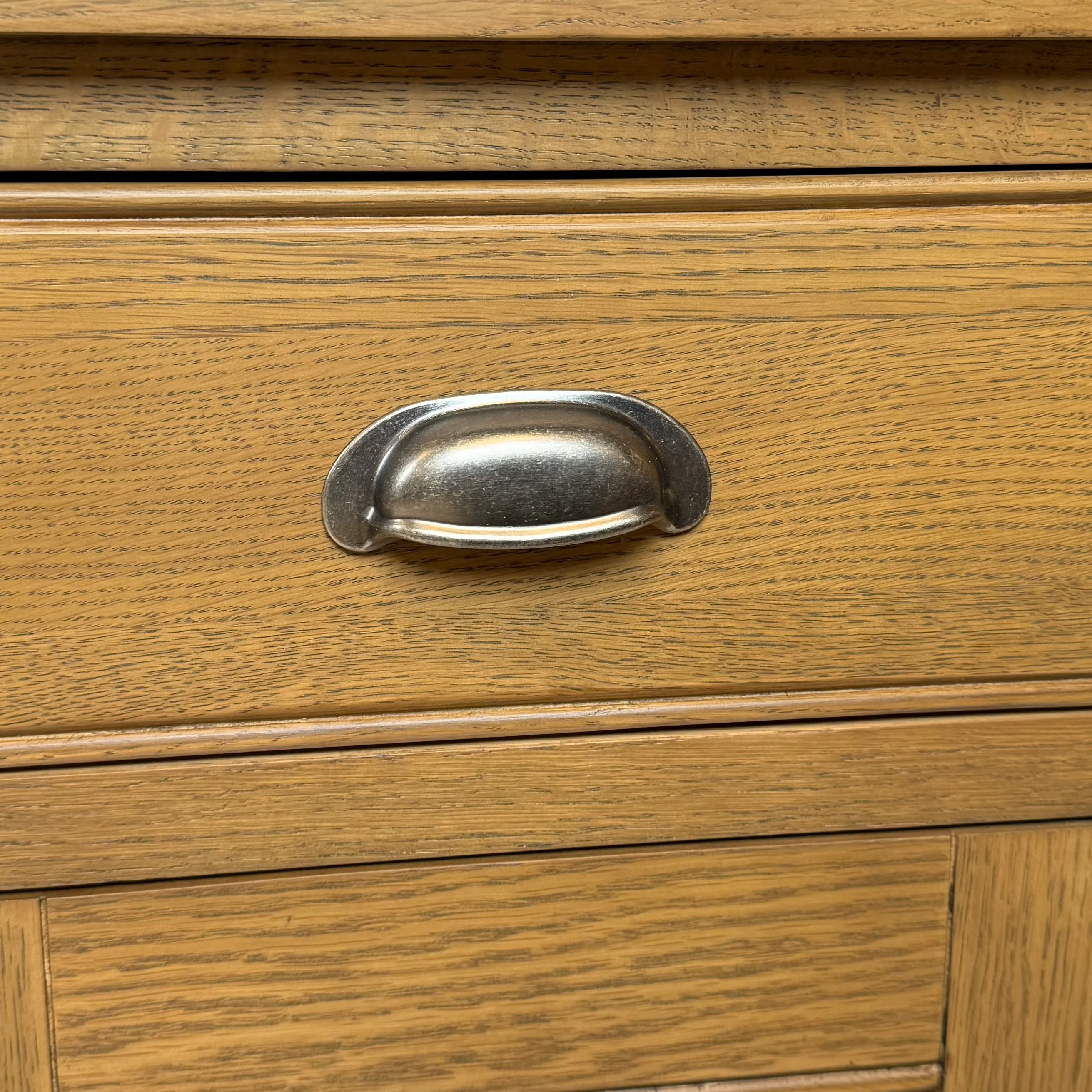Raithwaite Rustic Oak Large Sideboard Wine Rack - Image 8