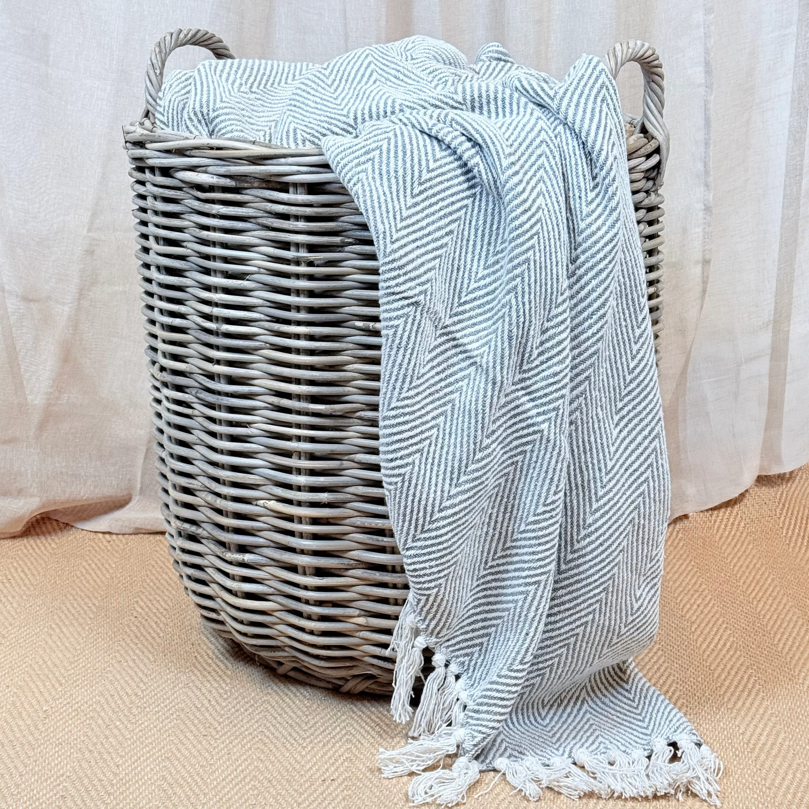 Rattan Round Wicker Log Basket | Large