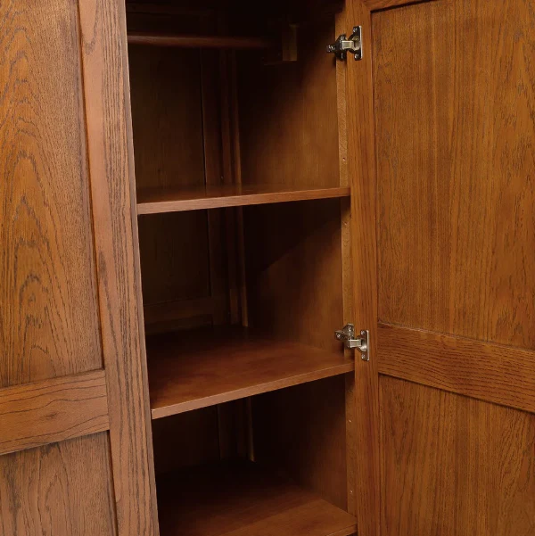 Winchcombe Dark Oak Triple Wardrobe - Image 10