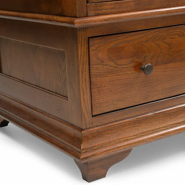 Winchcombe Dark Oak Triple Wardrobe - Image 11
