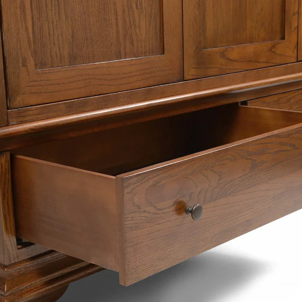 Winchcombe Dark Oak Triple Wardrobe - Image 7