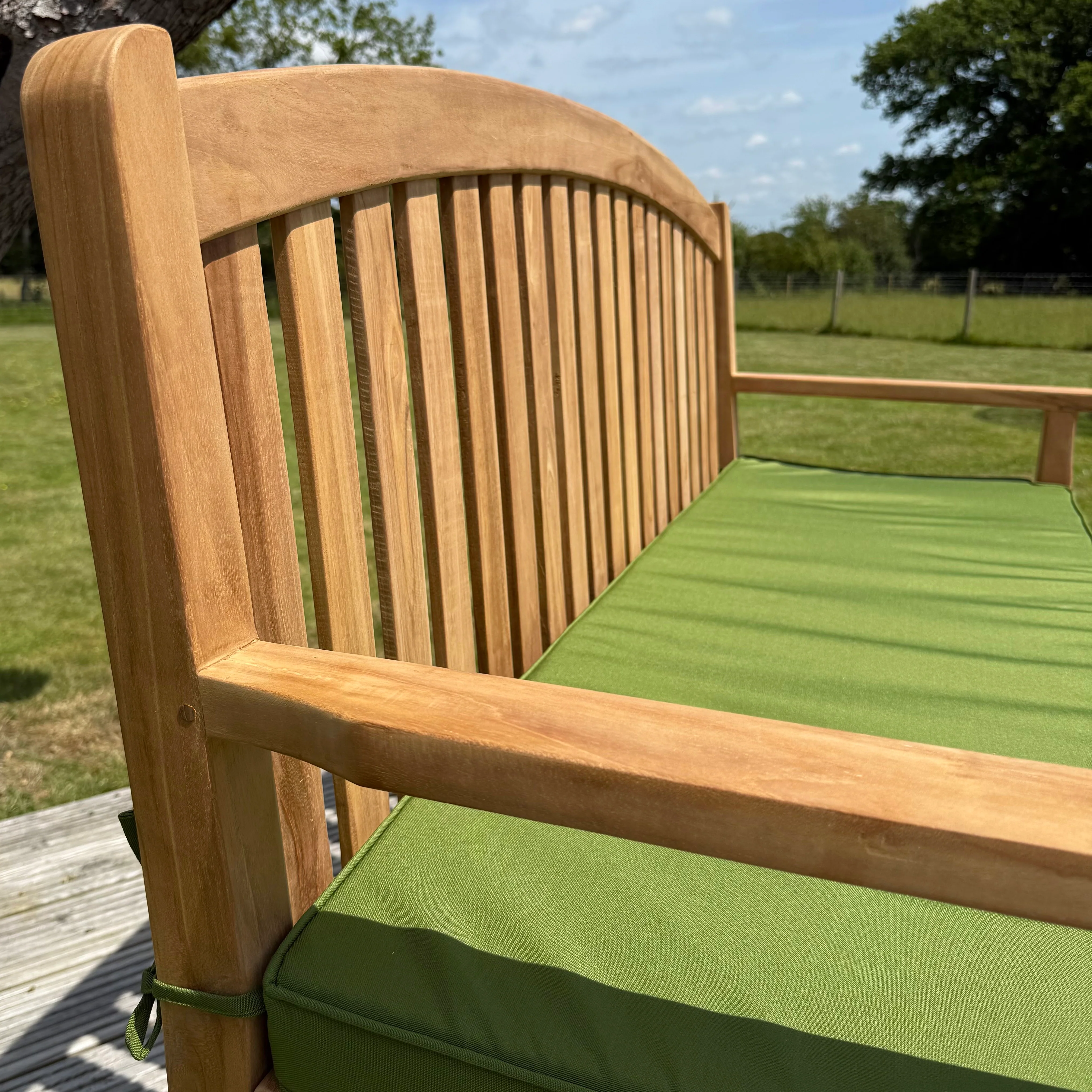 Windsor Large Teak Bow Back Garden Bench With Cushion - Image 3